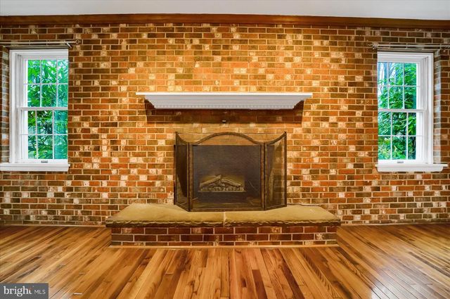 661 CRANDALL DR, State College, PA 16803