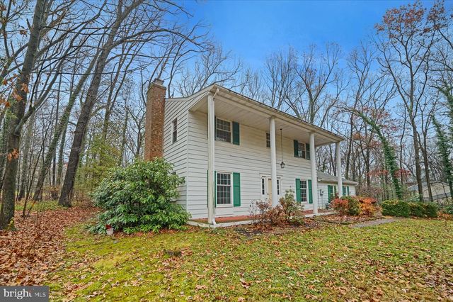 661 CRANDALL DR, State College, PA 16803