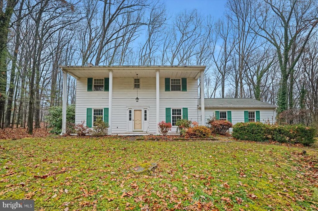 661 CRANDALL DR, State College, PA 16803