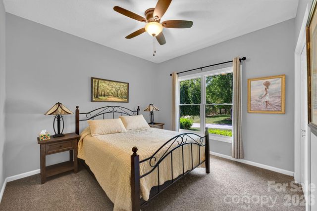 108 Fairway Knoll Drive 108, Hendersonville, NC 28739