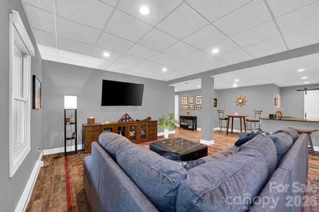 108 Fairway Knoll Drive 108, Hendersonville, NC 28739