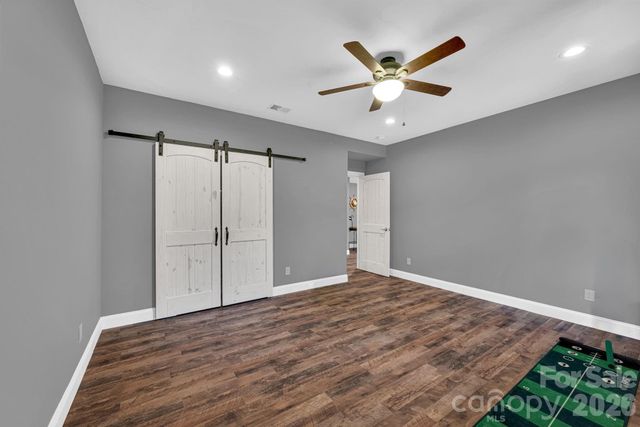 108 Fairway Knoll Drive 108, Hendersonville, NC 28739