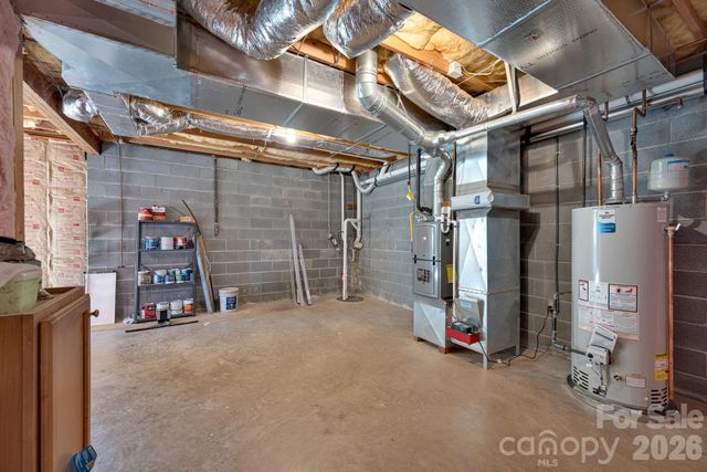 108 Fairway Knoll Drive 108, Hendersonville, NC 28739