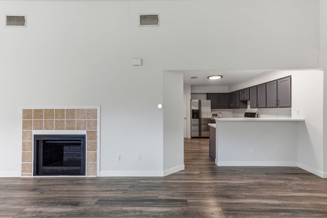 9706 Holly Springs DR, Austin, TX 78748