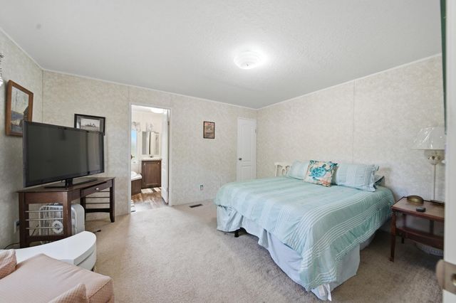 293 Walnut Street, Salley, SC 29137