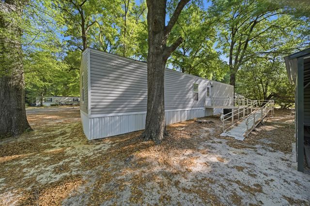 293 Walnut Street, Salley, SC 29137