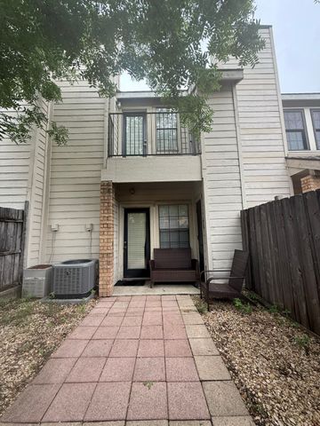 3635 Garden Brook Drive 14400, Farmers Branch, TX 75234