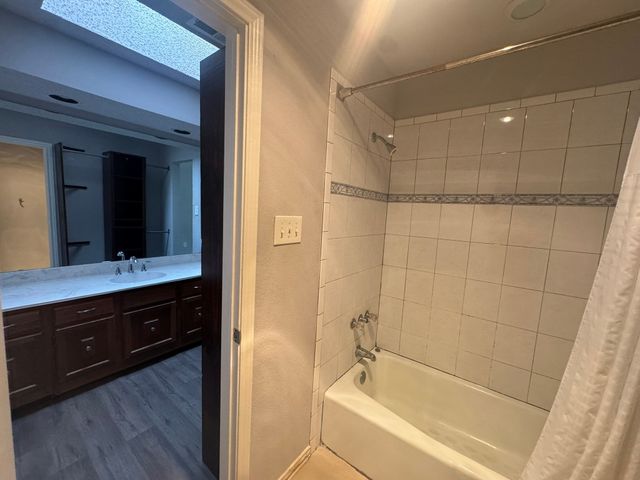 3635 Garden Brook Drive 14400, Farmers Branch, TX 75234