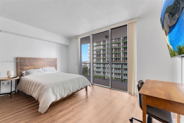 1750 N Bayshore Dr 1407, Miami, FL 33132