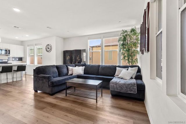 5301 Calle Rockfish 98, San Diego, CA 92154