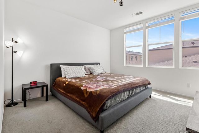 5301 Calle Rockfish 98, San Diego, CA 92154