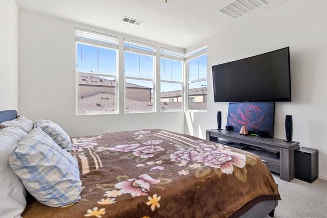 5301 Calle Rockfish 98, San Diego, CA 92154