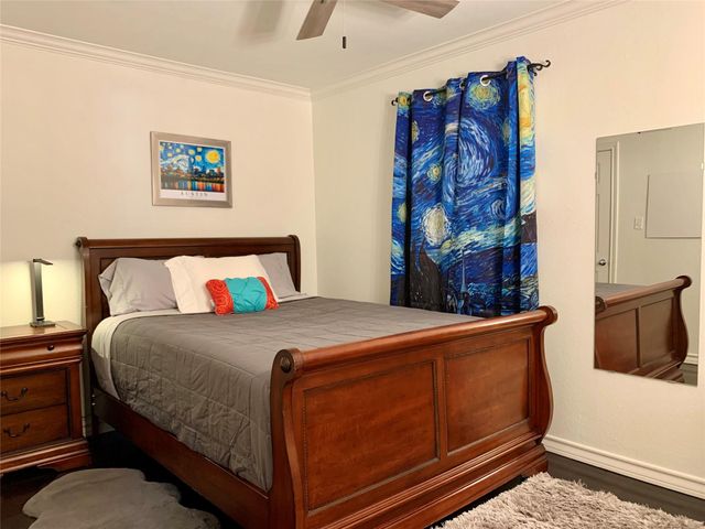 407 E 45th ST 116, Austin, TX 78751