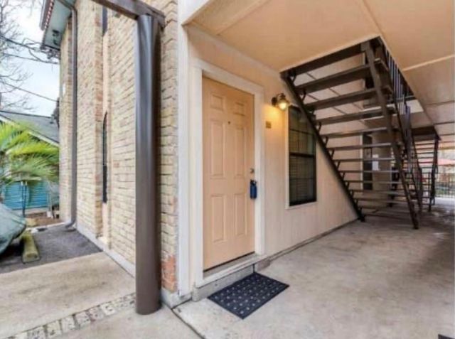 407 E 45th ST 116, Austin, TX 78751