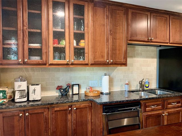 407 E 45th ST 116, Austin, TX 78751