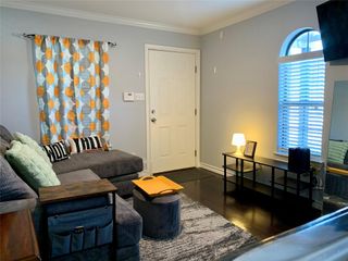 407 E 45th ST 116, Austin, TX 78751