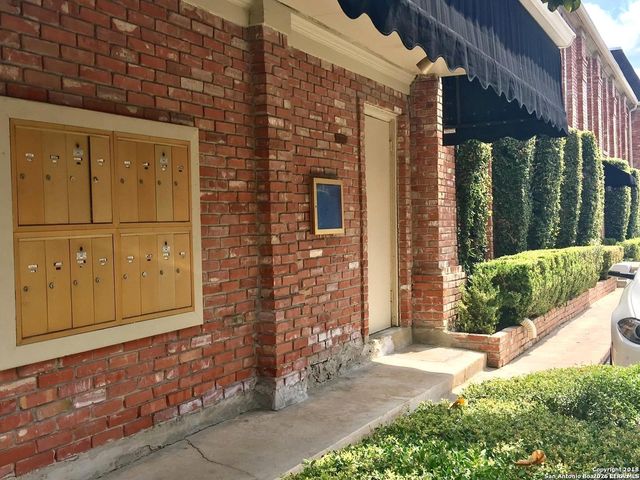 8033 N New Braunfels Ave Apt 300D, San Antonio, TX 78209