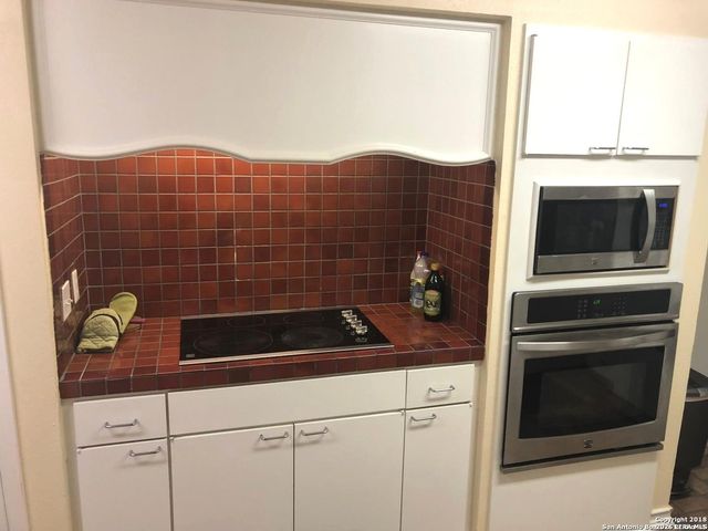 8033 N New Braunfels Ave Apt 300D, San Antonio, TX 78209