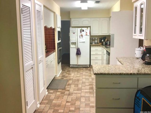 8033 N New Braunfels Ave Apt 300D, San Antonio, TX 78209
