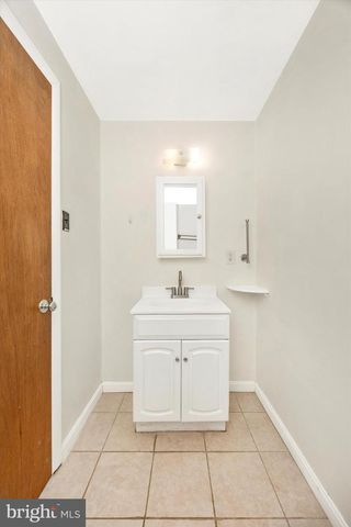 154 FAIRFIELD DR, Frederick, MD 21702