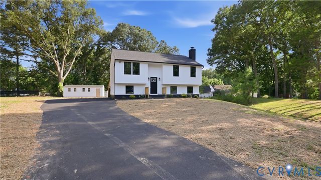 7117 Cactus Ct, Hanover, VA 23111