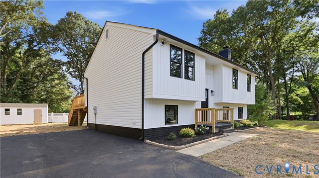 7117 Cactus Ct, Hanover, VA 23111