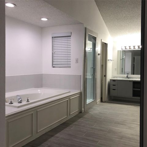 4236 Ruskin Street, Houston, TX 77005