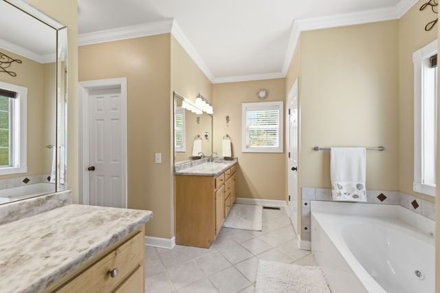 650 Bonita Pkwy, S, Hendersonville, TN 37075