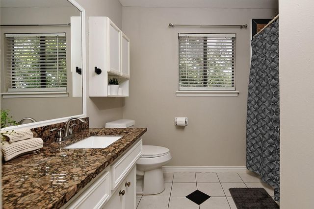 103 N Deerfoot Circle, The Woodlands, TX 77380
