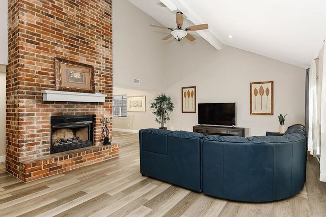 103 N Deerfoot Circle, The Woodlands, TX 77380