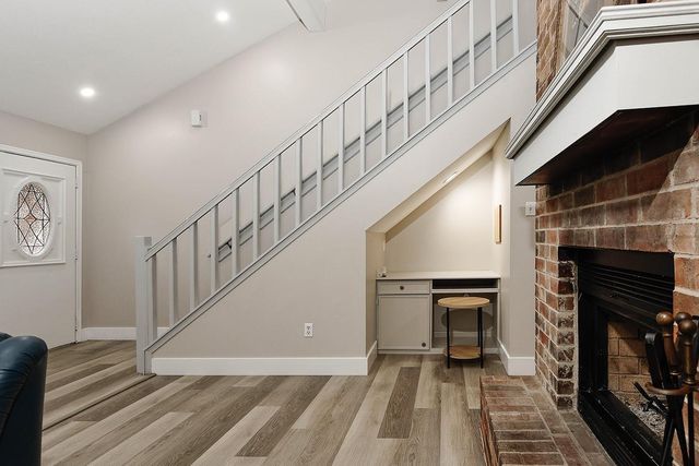 103 N Deerfoot Circle, The Woodlands, TX 77380