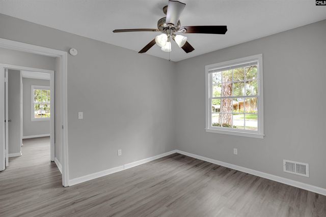402 Ravenscroft Road, West Columbia, SC 29172