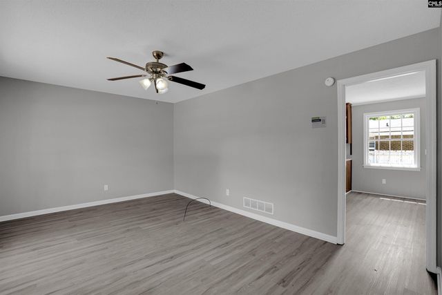 402 Ravenscroft Road, West Columbia, SC 29172