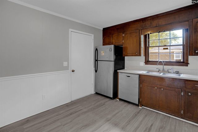402 Ravenscroft Road, West Columbia, SC 29172
