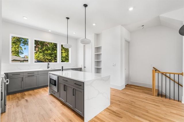 404 Linden Avenue NE 17, Atlanta, GA 30308
