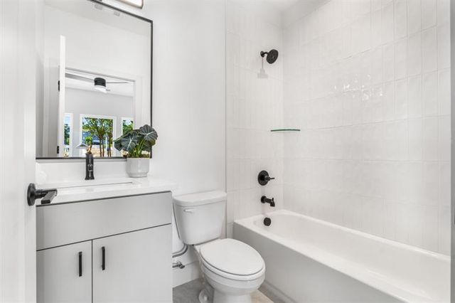 404 Linden Avenue NE 17, Atlanta, GA 30308