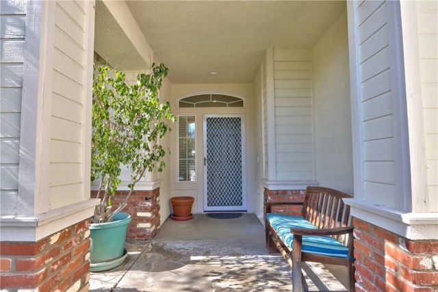 39531 Sierra Madre, Murrieta, CA 92563