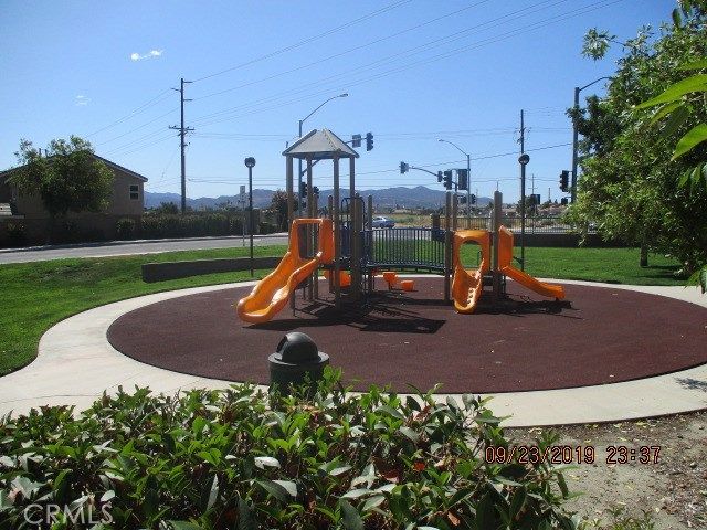 1809 Rue Chenin Blanc, San Jacinto, CA 92583