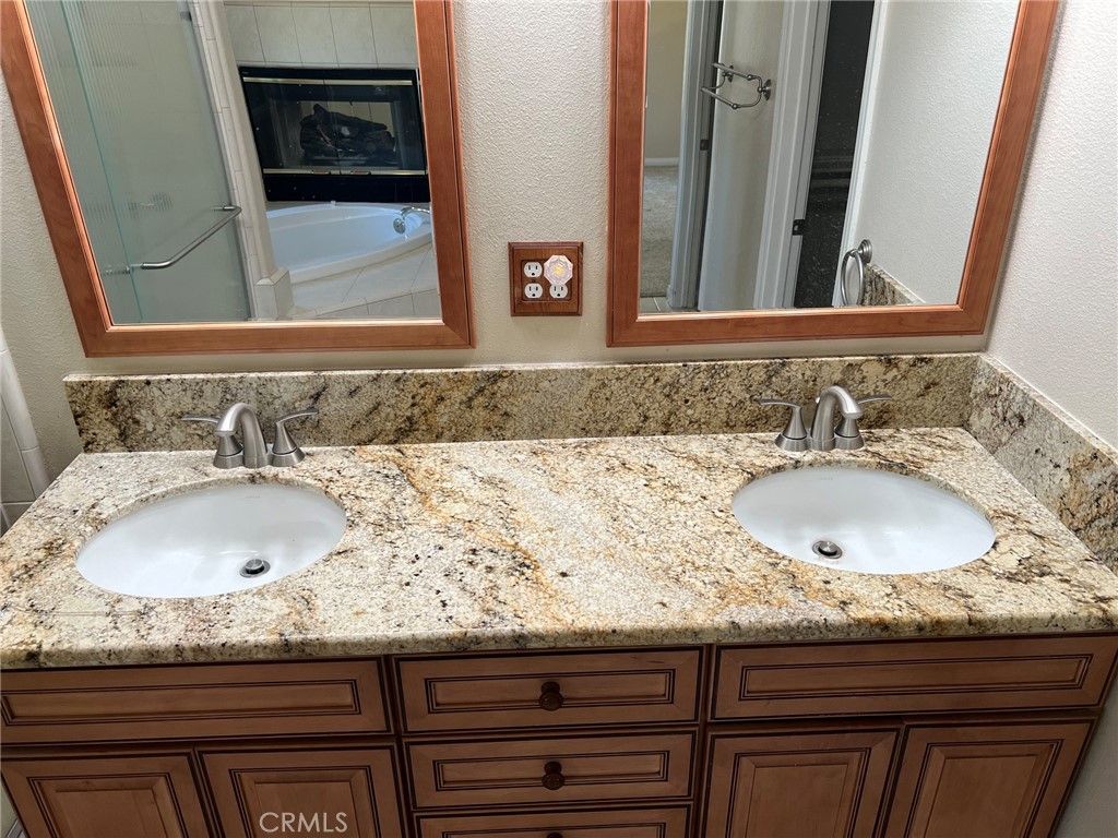 Image 28 of property listing at 7692 Calpella, Hesperia, CA 92345