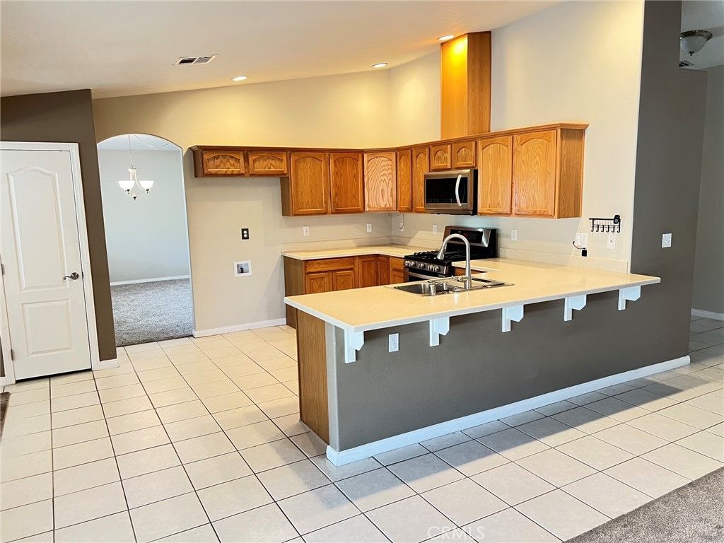 Image 3 of property listing at 7692 Calpella, Hesperia, CA 92345