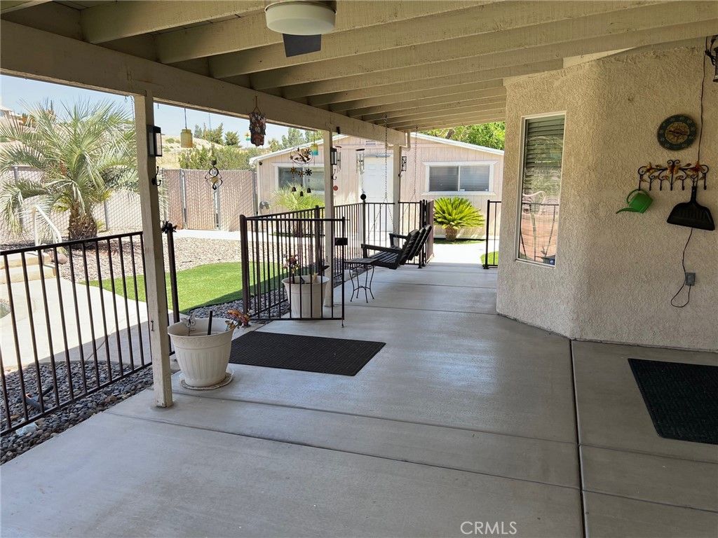 Image 31 of property listing at 7692 Calpella, Hesperia, CA 92345