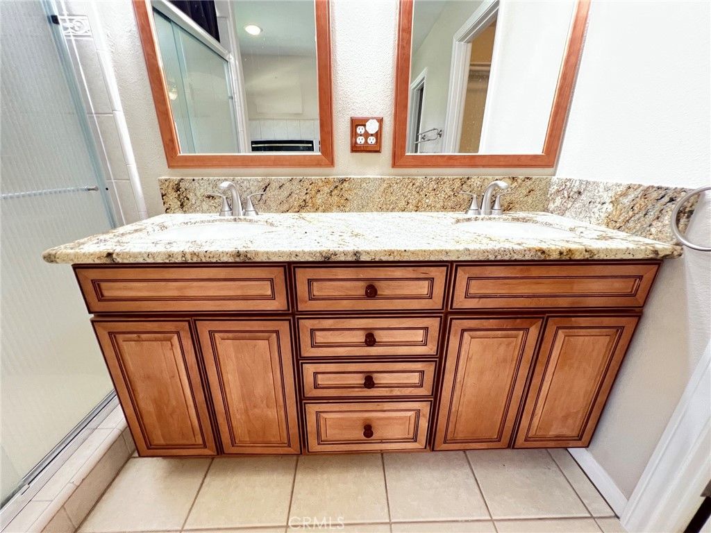 Image 32 of property listing at 7692 Calpella, Hesperia, CA 92345