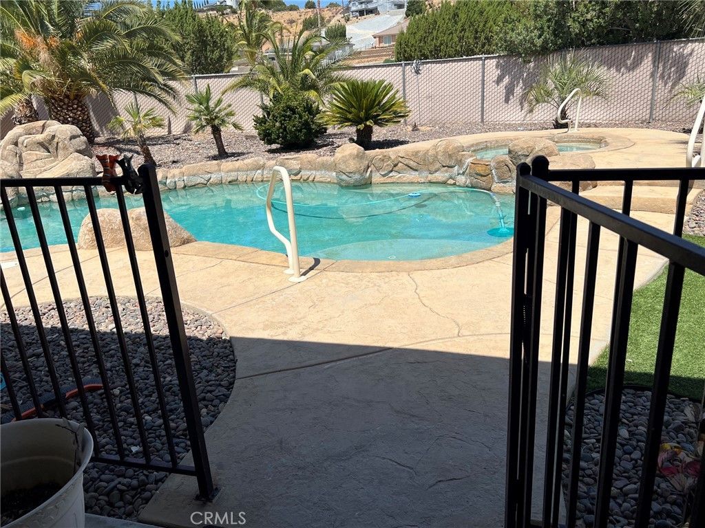 Image 39 of property listing at 7692 Calpella, Hesperia, CA 92345