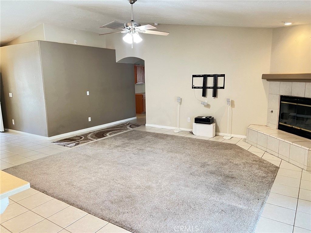 Image 58 of property listing at 7692 Calpella, Hesperia, CA 92345