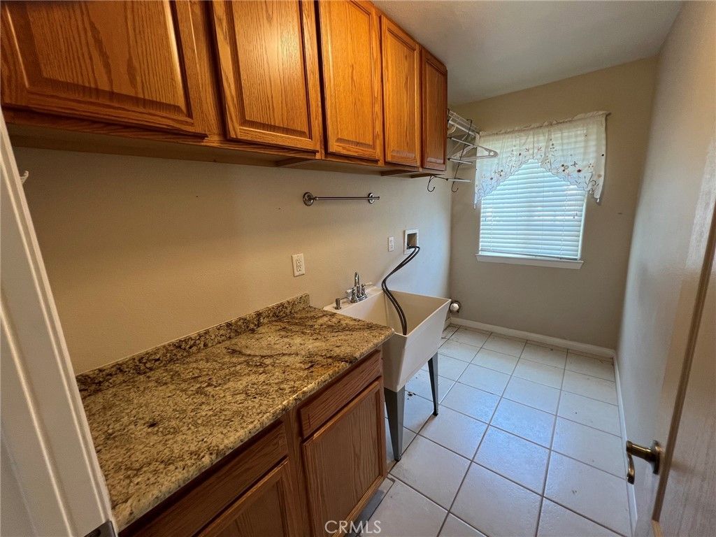 Image 60 of property listing at 7692 Calpella, Hesperia, CA 92345