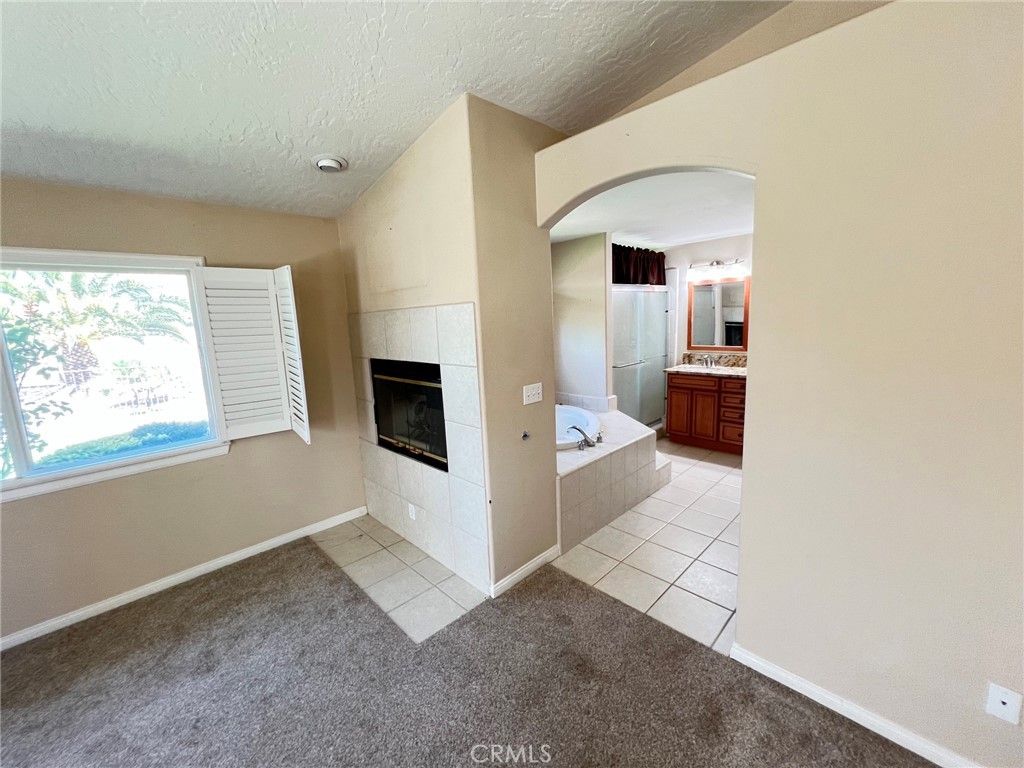 Image 62 of property listing at 7692 Calpella, Hesperia, CA 92345