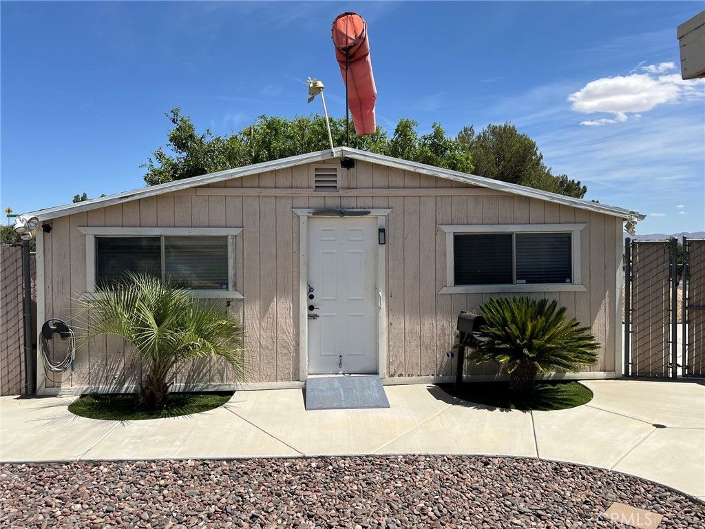 Image 63 of property listing at 7692 Calpella, Hesperia, CA 92345