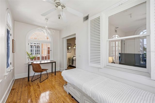 1221 N PALM AVENUE 203, Sarasota, FL 34236