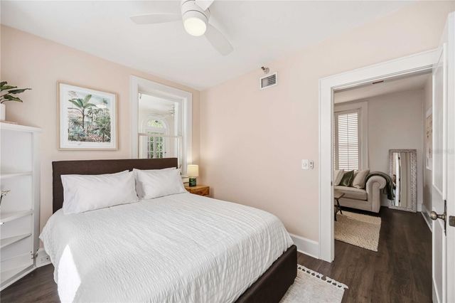 1221 N PALM AVENUE 203, Sarasota, FL 34236