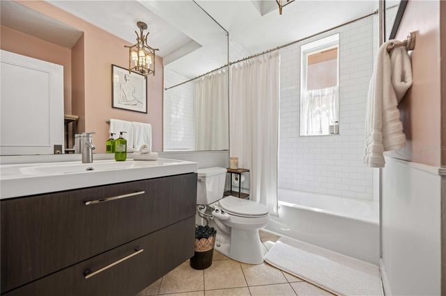 1221 N PALM AVENUE 203, Sarasota, FL 34236